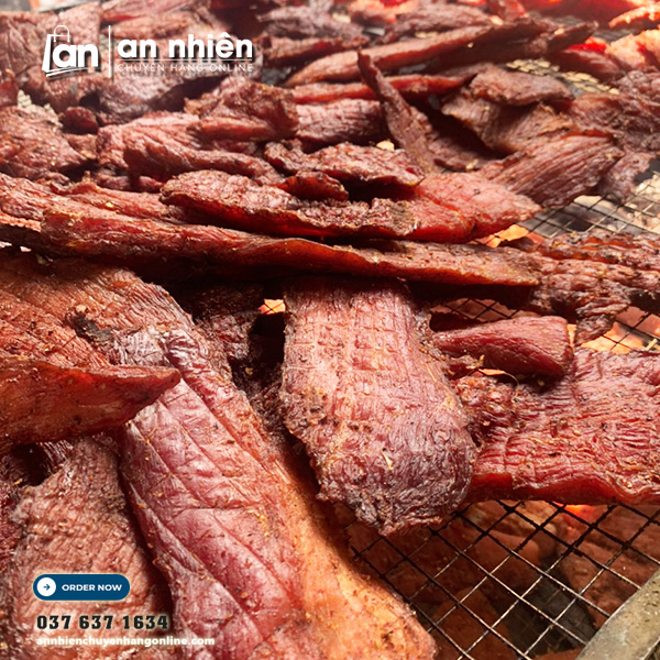 Heo gác bếp - Ảnh 2